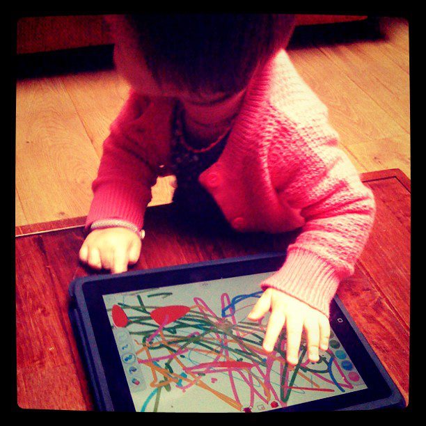 Link to Activité avec bébé : le dessin 2.0